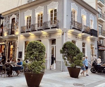 LA CASA DE LEO