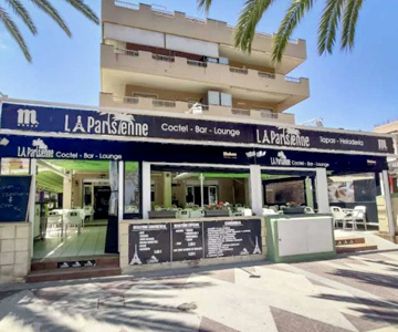 LA PARISIENNE